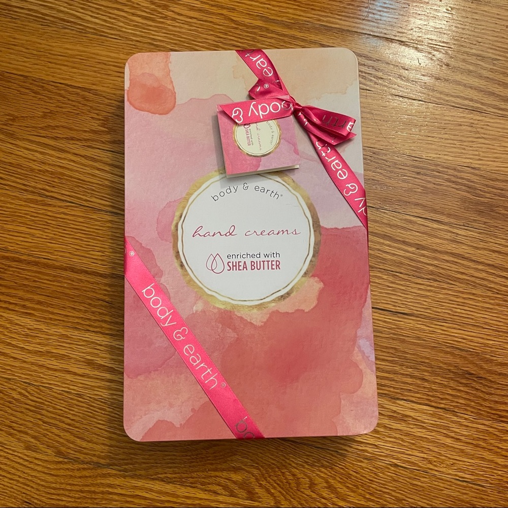 body & earth hand cream set